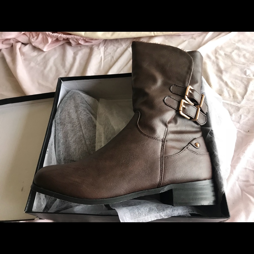Brown boots